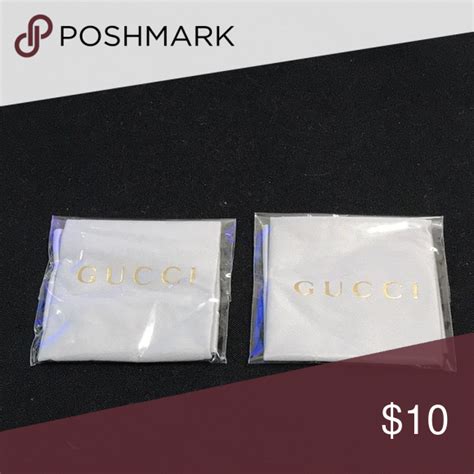 gucci eyeglass cleaning cloth